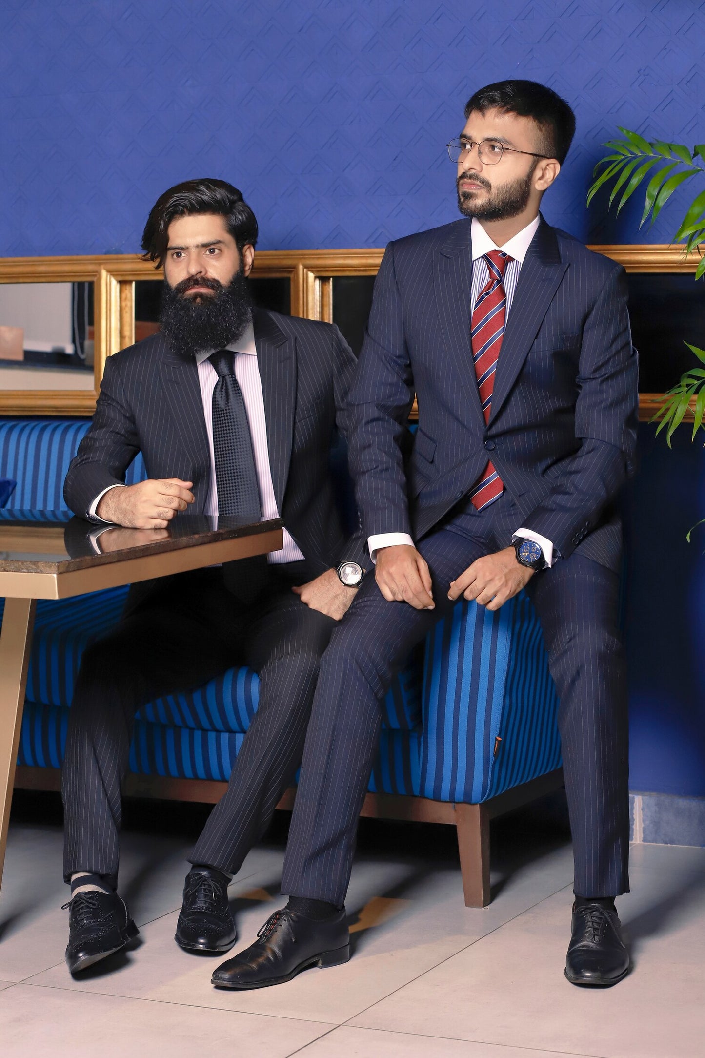 NARCISSCO BLACK PINSTRIPES SUIT